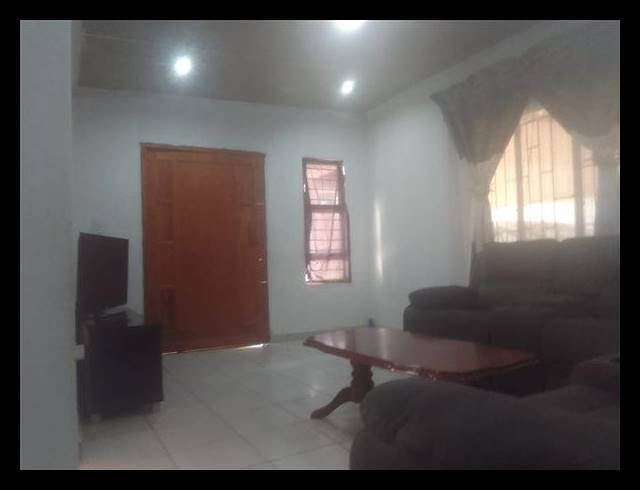 4 BEDROOM HOUSE FOR SALE IN PROTEA GLEN